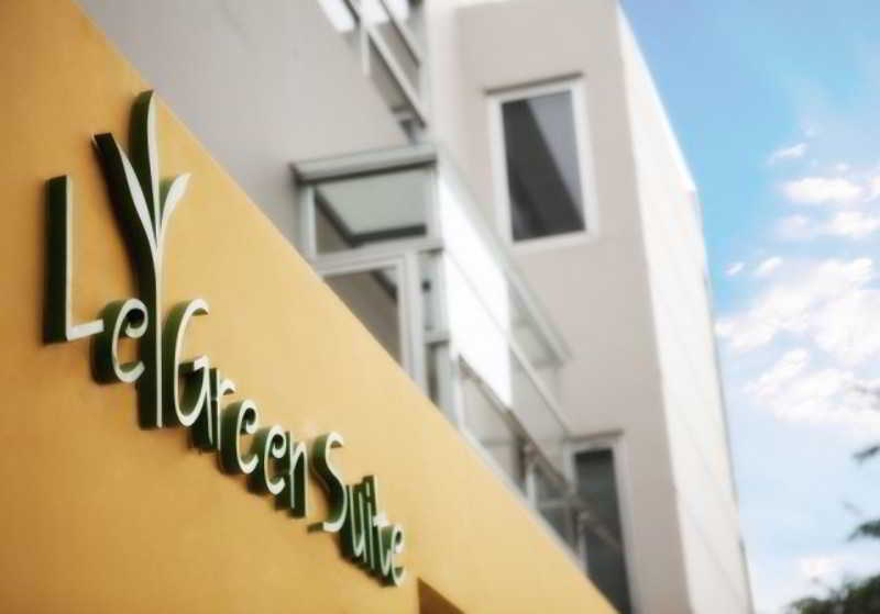 Legreen Suite Pejompongan Jakarta Luaran gambar
